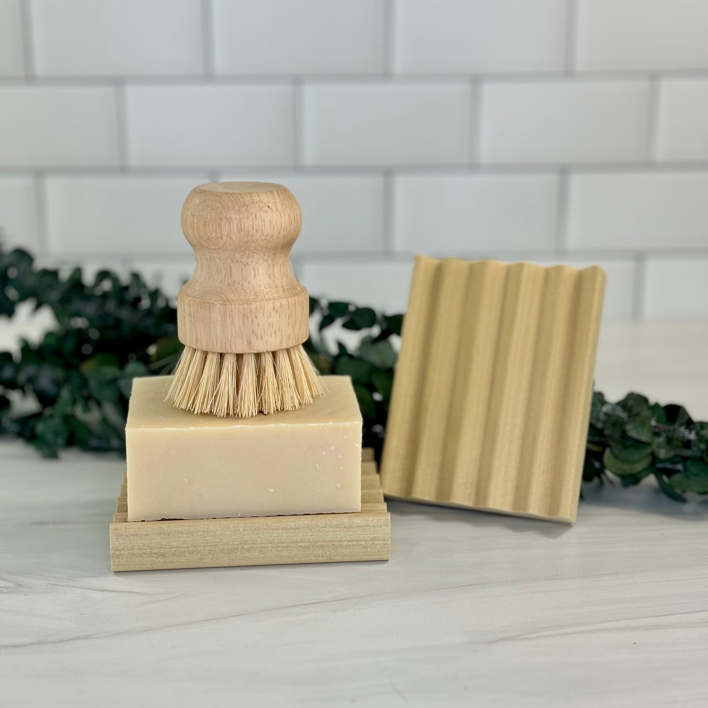 Wooden Ridged Soap Dish (4)